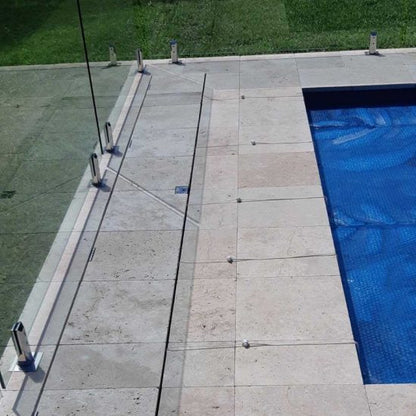 Aussie Under Cover - Powered Pool Roller