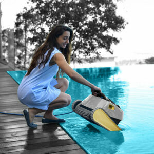 Dolphin X25 ROBOTIC POOL CLEANER